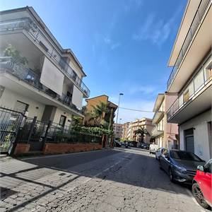 Garage In Vendita a Acireale