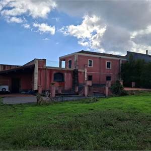 Villa In Vendita a Acireale