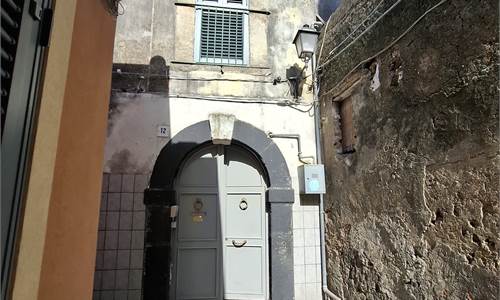 via nicolosi -corso umberto